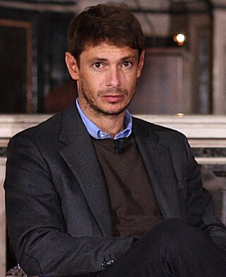 Giorgio Pasotti headshot