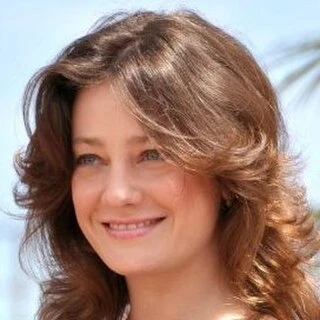 Giovanna Mezzogiorno headshot