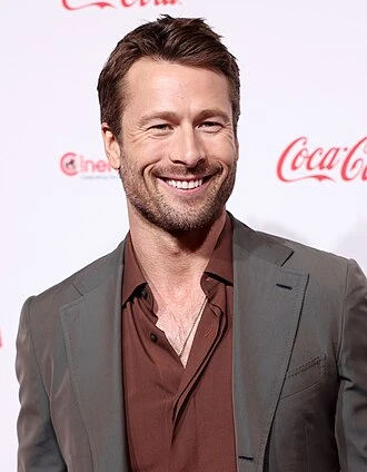 Glen Powell headshot