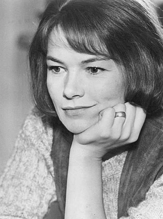 Glenda Jackson headshot