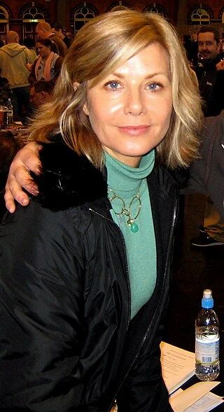 Glynis Barber headshot
