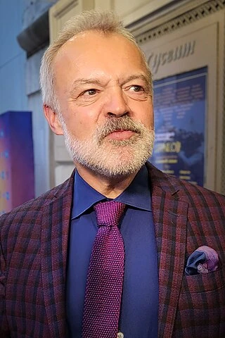 Graham Norton headshot