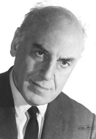 Guillermo Battaglia headshot