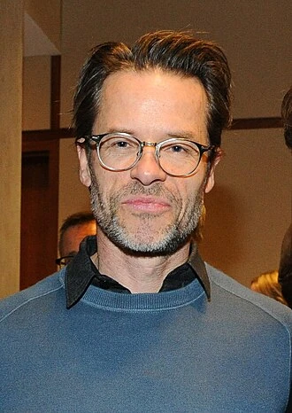 Guy Pearce headshot