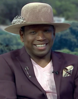 Guy Torry headshot