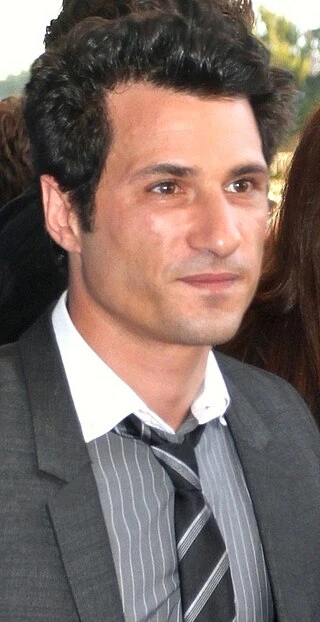Hal Ozsan headshot