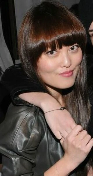 Hana Mae Lee headshot