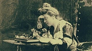 Hannah Lynch headshot