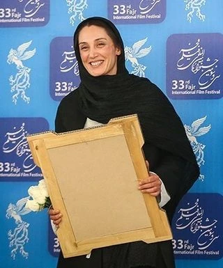 Hedieh Tehrani headshot