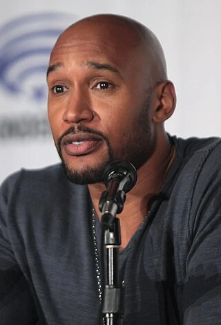 Henry Simmons headshot