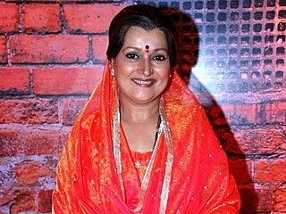 Himani Shivpuri headshot