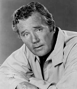 Howard Duff headshot