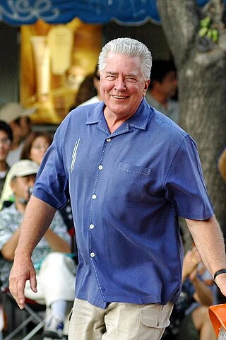 Huell Howser headshot