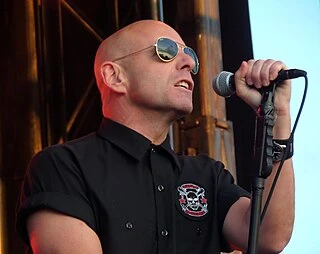 Hugh Dillon headshot