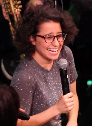 Ilana Glazer headshot