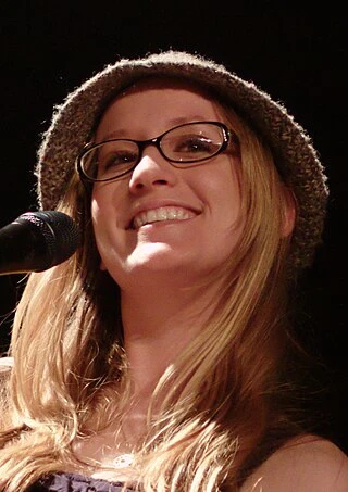 Ingrid Michaelson headshot