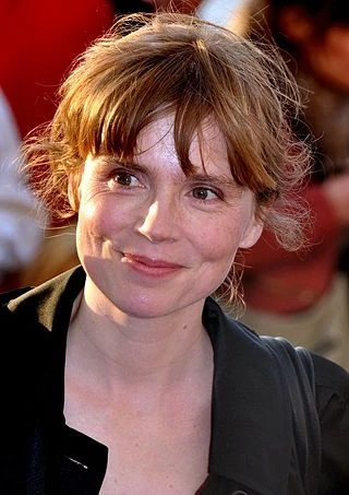 Isabelle Carré headshot