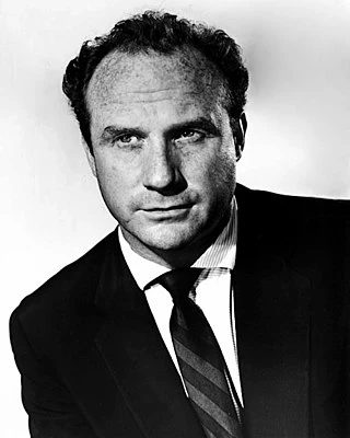 Jack Warden headshot