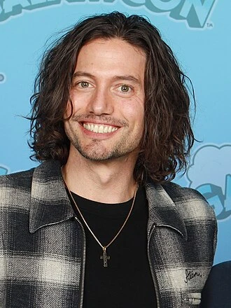 Jackson Rathbone headshot