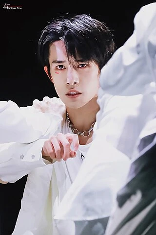 Jackson Yee headshot