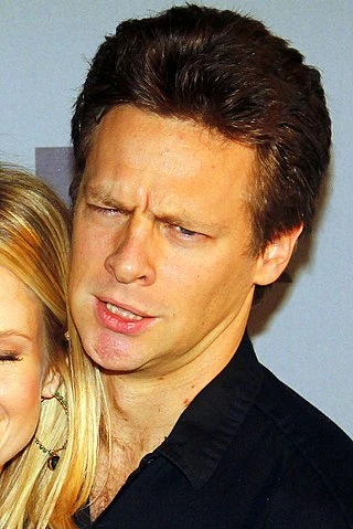 Jacob Pitts headshot