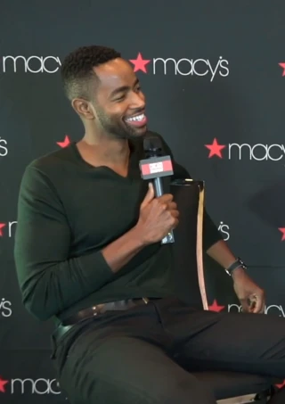 Jay Ellis headshot