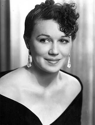 Jeanette Nolan headshot
