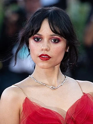 Jenna Ortega headshot