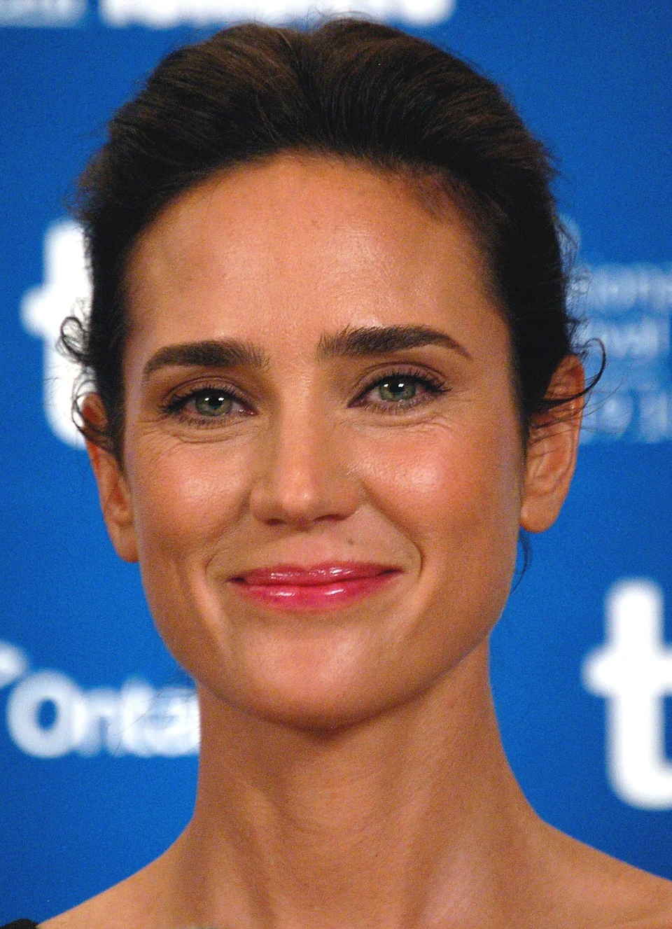 Jennifer Connelly headshot