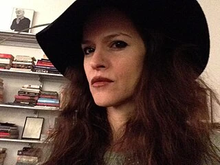 Jennifer Elster headshot