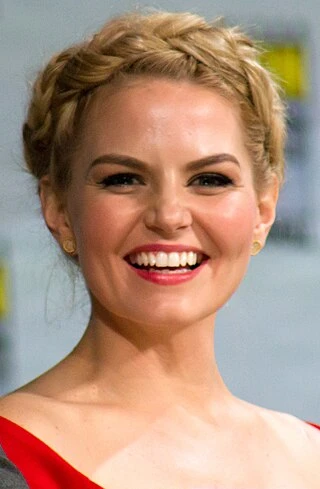 Jennifer Morrison headshot