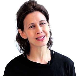 Jessica Hecht headshot