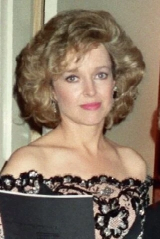 Jill Eikenberry headshot