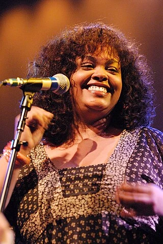 Jill Scott headshot