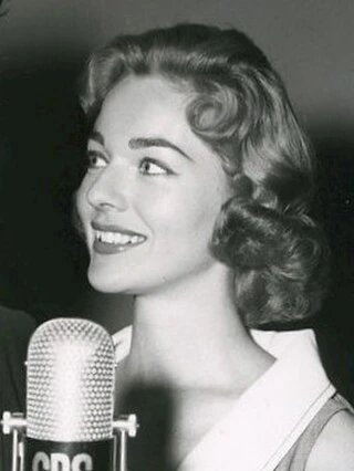 Joan Weldon headshot