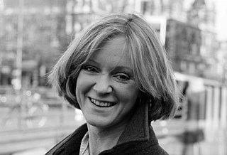 Joanna David headshot