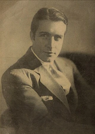 John Boles headshot