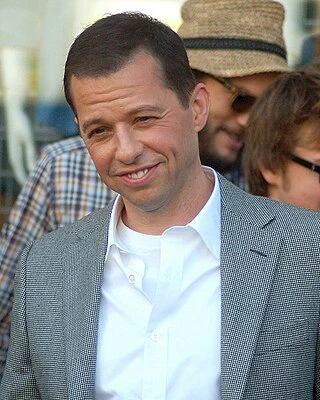 Jon Cryer headshot