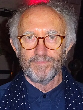 Jonathan Pryce headshot
