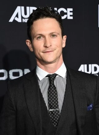 Jonathan Tucker headshot