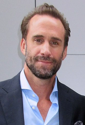 Joseph Fiennes headshot