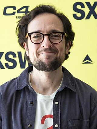 Josh Brener headshot