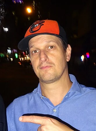 Josh Charles headshot