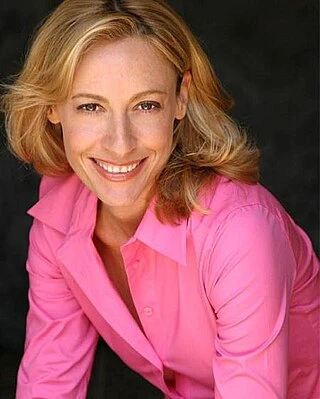 Judi Beecher headshot