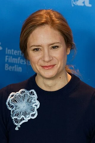 Julia Jentsch headshot