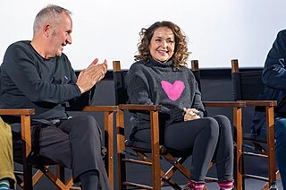 Julia Sawalha headshot