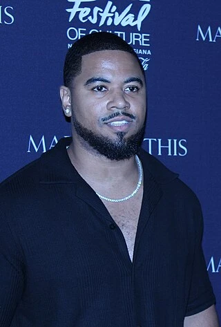 Julian Horton headshot