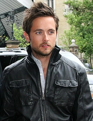 Justin Chatwin headshot