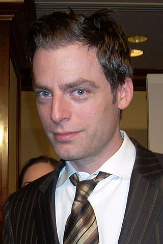 Justin Kirk headshot