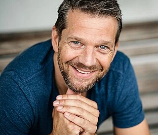 Kai Wiesinger headshot